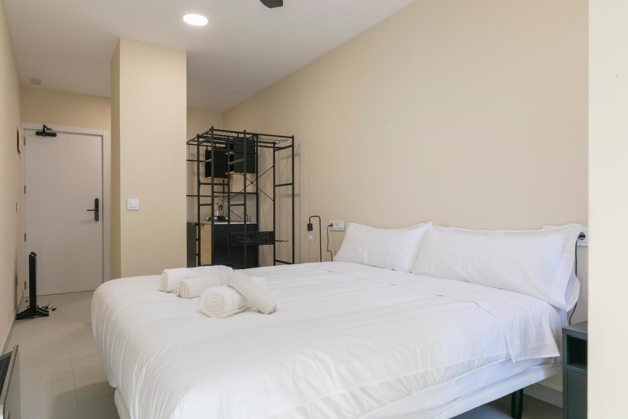 Homeabout Smart Rooms Bravo Murillo - Sin Recepcion Madrid Bagian luar foto