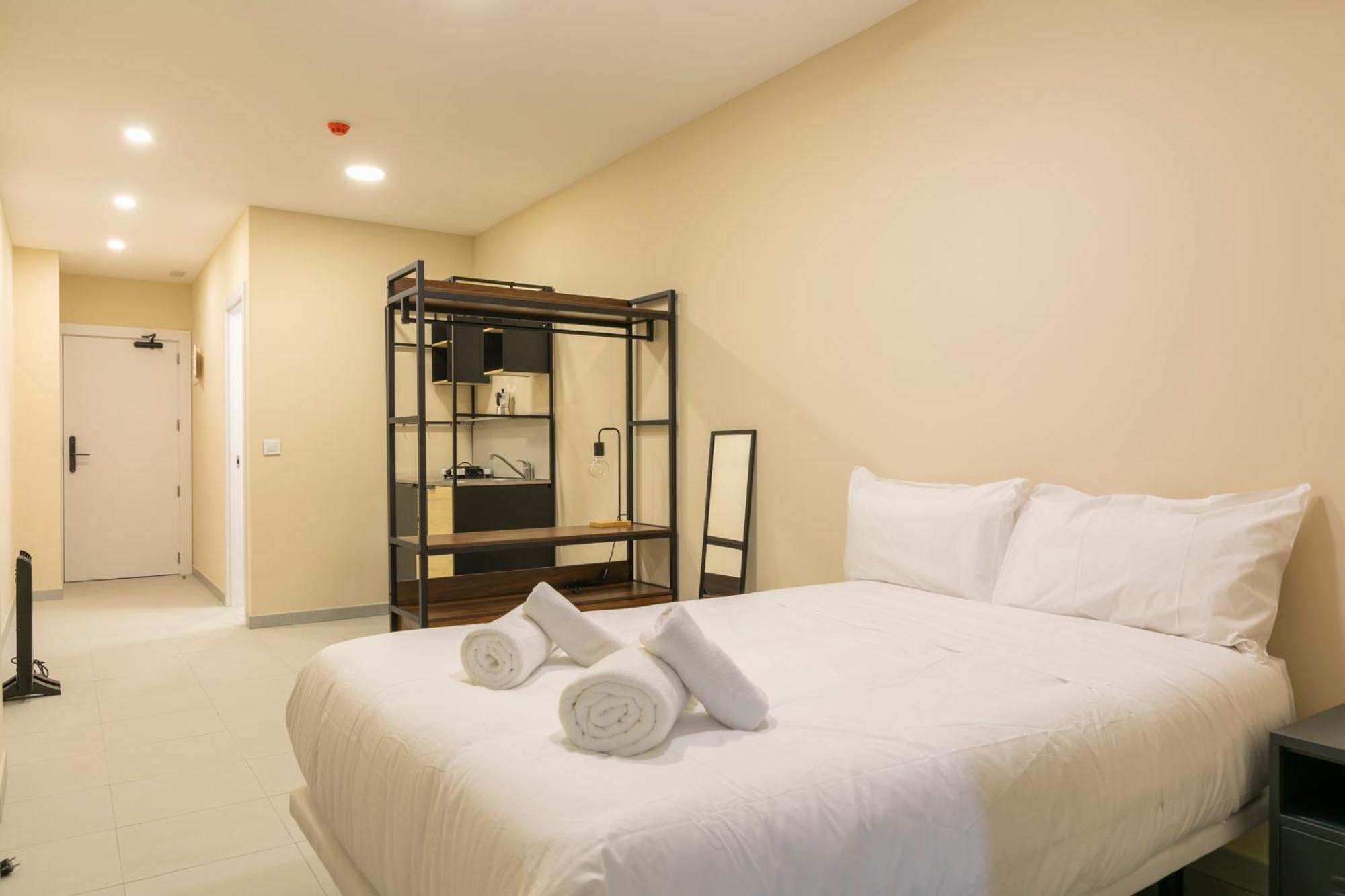 Homeabout Smart Rooms Bravo Murillo - Sin Recepcion Madrid Bagian luar foto