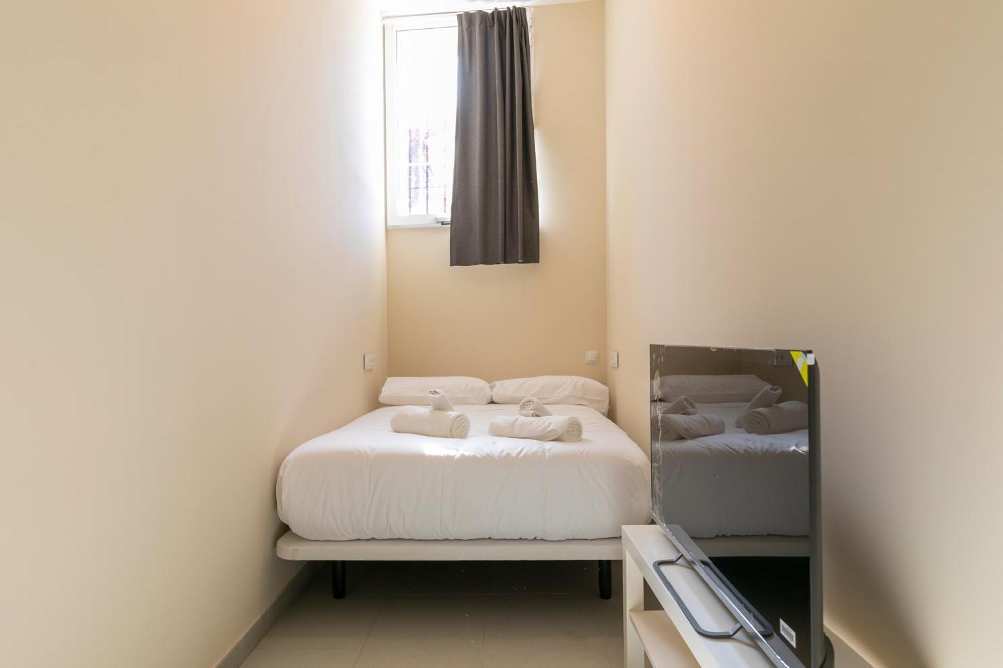 Homeabout Smart Rooms Bravo Murillo - Sin Recepcion Madrid Bagian luar foto