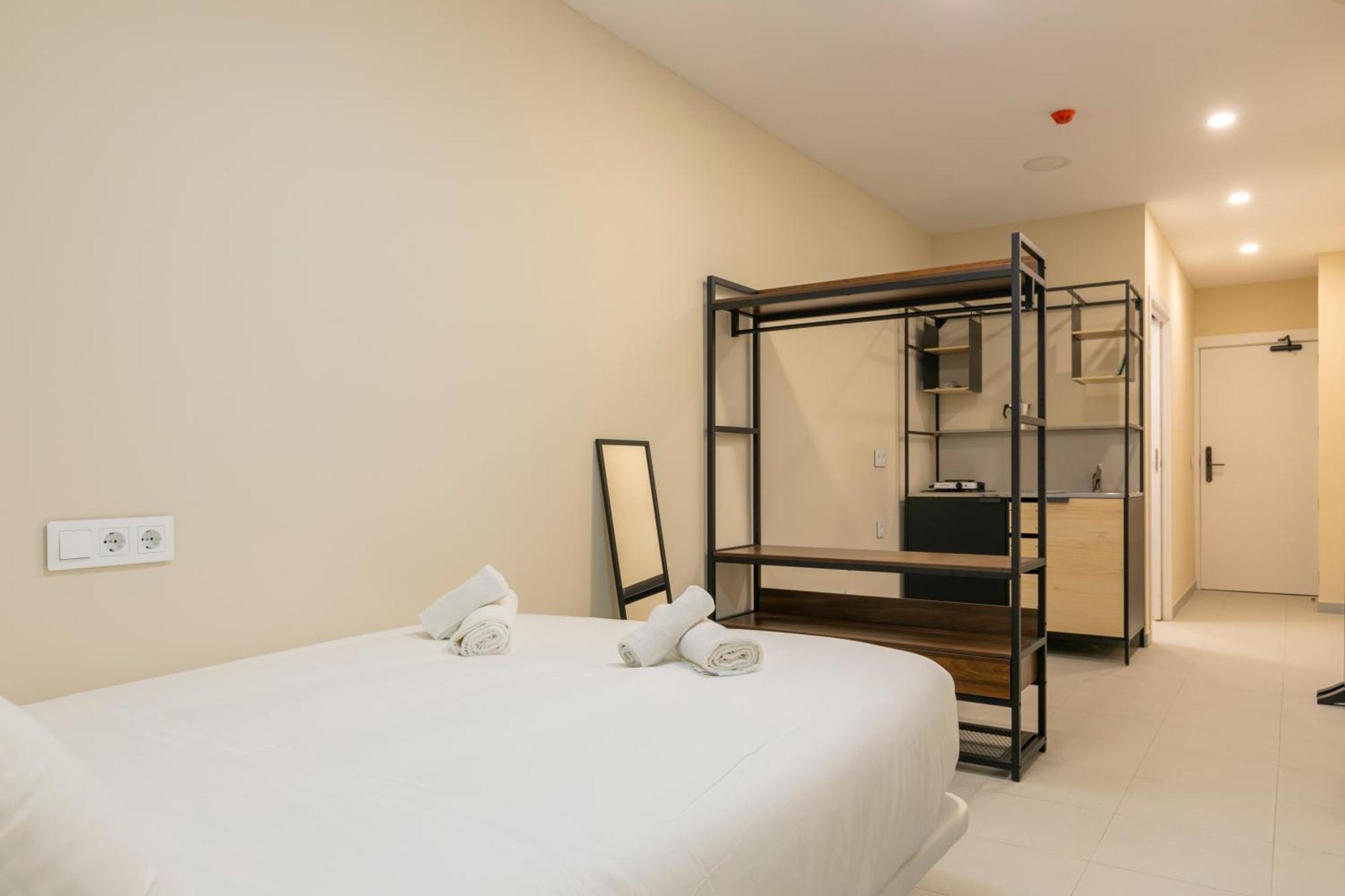 Homeabout Smart Rooms Bravo Murillo - Sin Recepcion Madrid Bagian luar foto