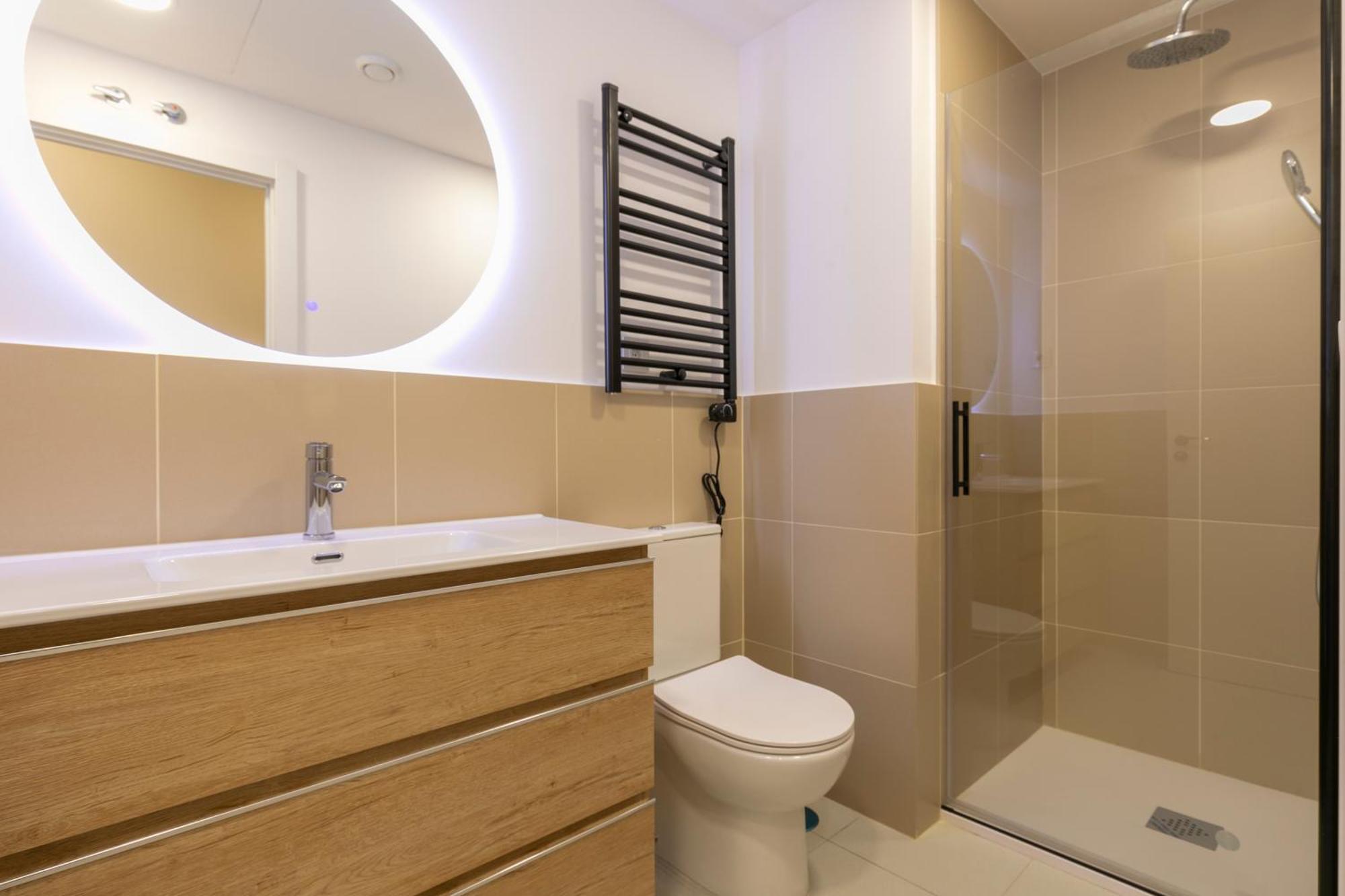 Homeabout Smart Rooms Bravo Murillo - Sin Recepcion Madrid Bagian luar foto