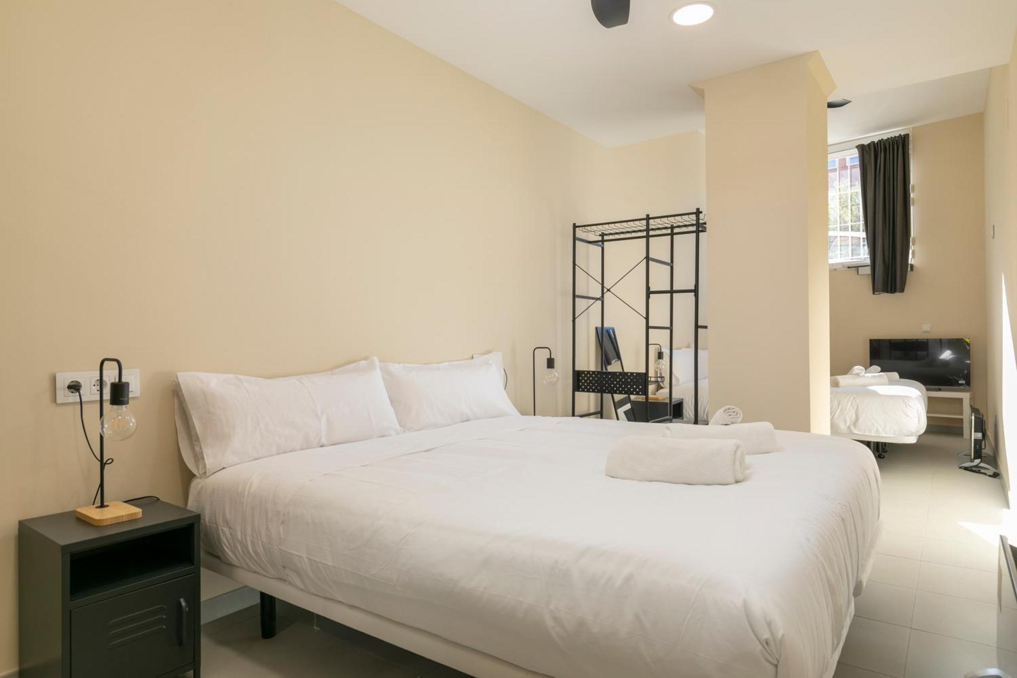 Homeabout Smart Rooms Bravo Murillo - Sin Recepcion Madrid Bagian luar foto