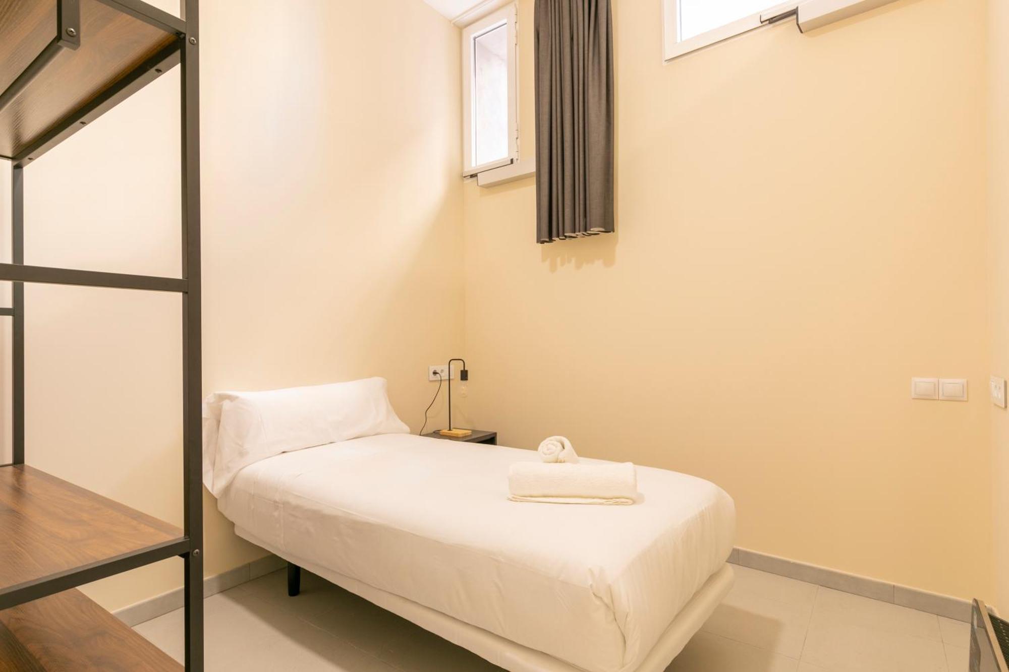 Homeabout Smart Rooms Bravo Murillo - Sin Recepcion Madrid Bagian luar foto